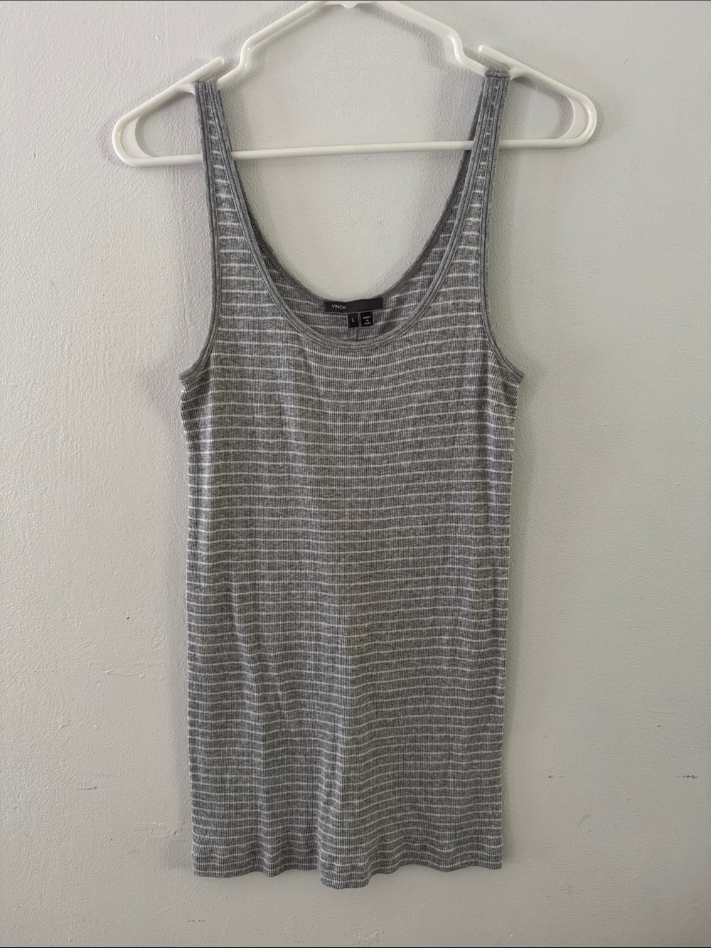 Vince Gray & White Striped Scoop Tank Sz L